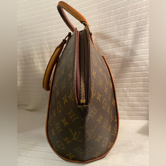 Beautiful Louis Vuitton Ellipse MM W/Certificate of Authenticity - Picture 5 of 15